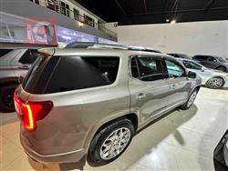 جي ام سي اكاديا